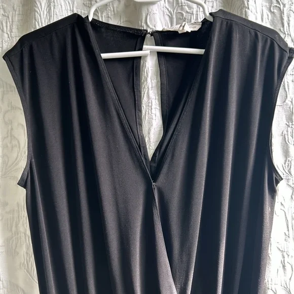 BCBGeneration Women's Slit Back Shorts Romper - Picture 3 of 5